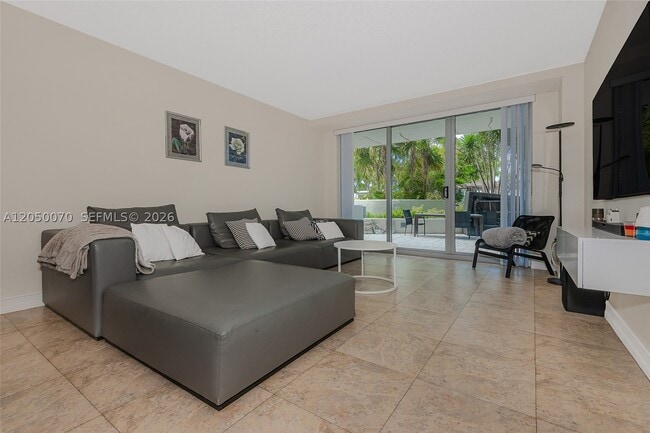 1500 Bay Dr E Unit 116S