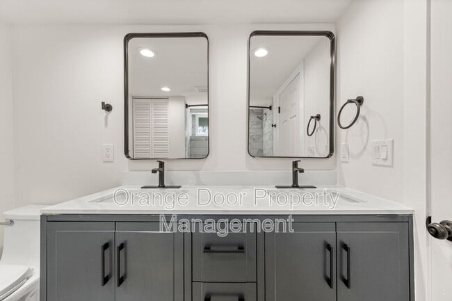 Photo - 7727 Jones Ave NW