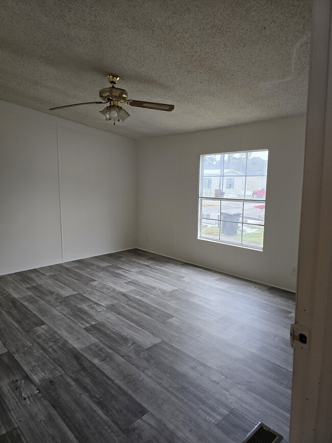 Photo - 926 Hollywood Dr