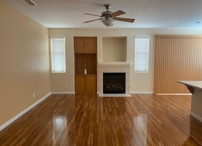 Photo - CLEAN ~ TURNKEY ~ SINGLE STORY ~ 4 BEDROOM / 2 BATH