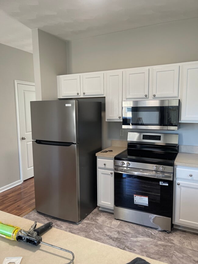 Photo - 902 Godwin St Townhome