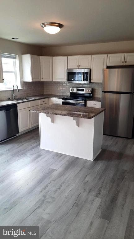 Photo - 1029 Admiral's Quay Dr