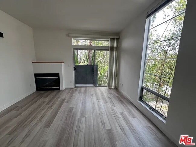 Photo - 11960 Iowa Ave Condo Unit 1