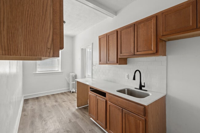 Photo - Palmer Lane Apartments