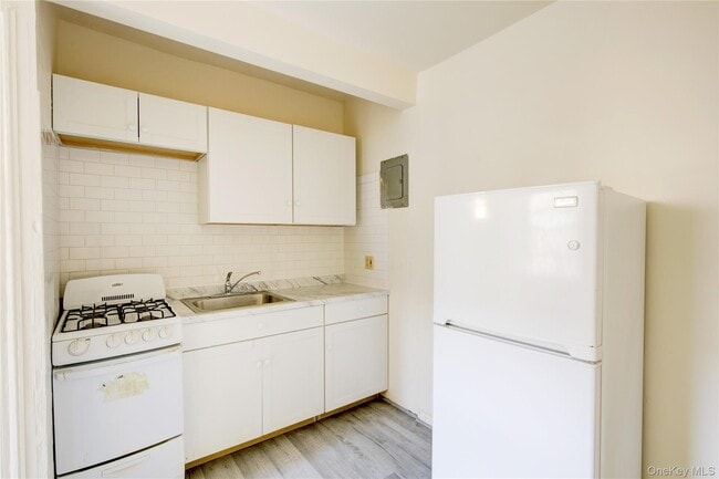 Photo - 51 Georgia Ave Unit 10