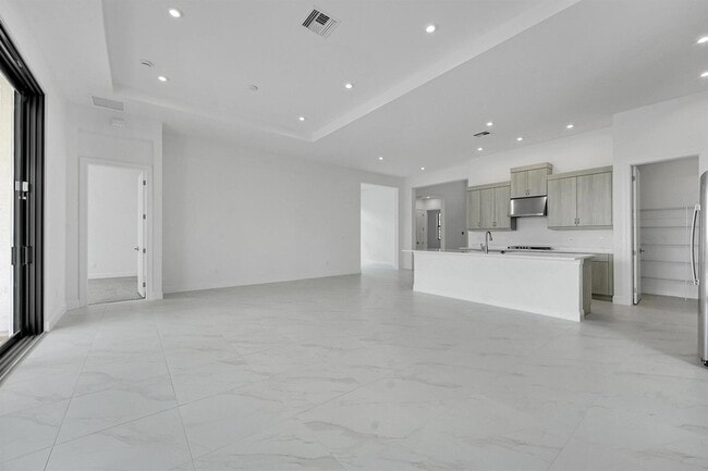 Photo - 13920 Vivant Dr