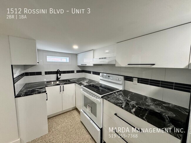 Photo - FULLY RENOVATED 2 BED/1 BATH LOWER UNIT- INCLUSIVE W/ $150 CAP Unité 3