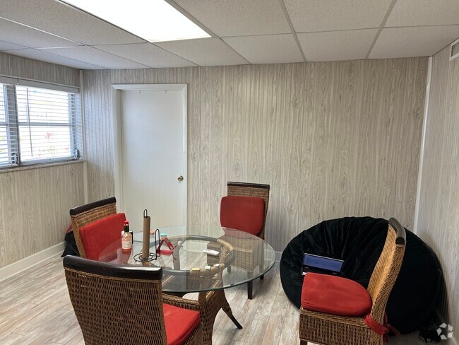 Building Photo - 3347 S US Highway 1 Rental