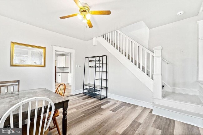 Photo - 1945 Cooper St