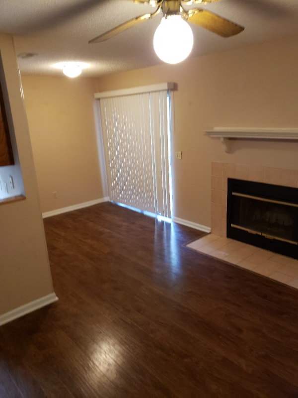 Photo - 151 Candlebrook Dr