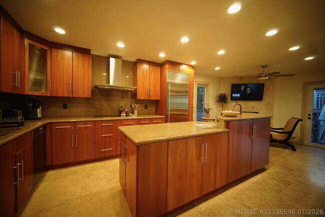Photo - 4000 S Ocean Blvd