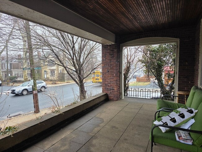 Photo - 2701 N Broom St Unit 1