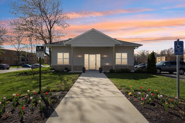 Building Photo - Crossings at Cheviot Rental