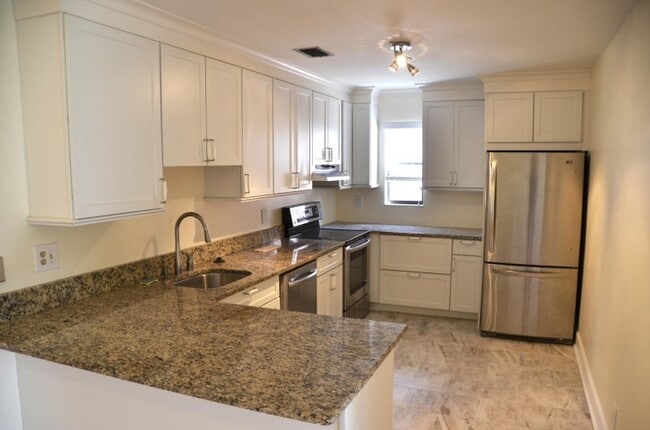 Building Photo - 3355 Jaywood Ter Unit 3355 Jaywood Terrace 2140