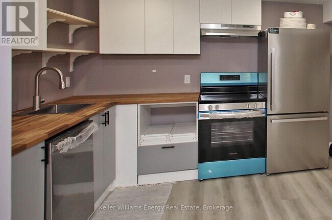 Photo - 213 Glen Hill Dr