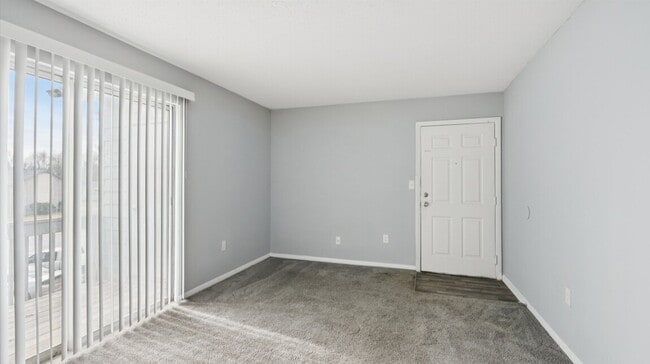 Living Area - Legacy Pointe Apartments