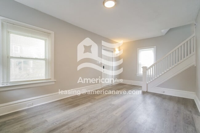 Photo - 268 Gordon Dr