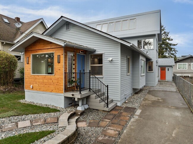 Building Photo - Homa Unit Main Rental