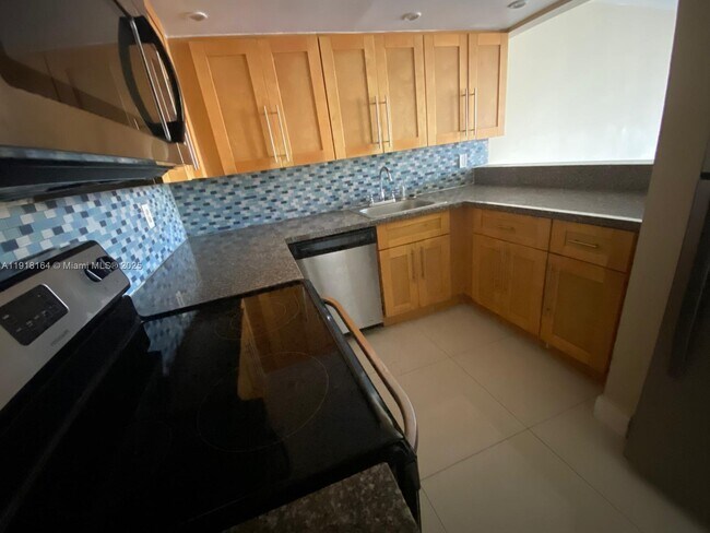 Photo - 6970 NW 186th St Unit 3-410