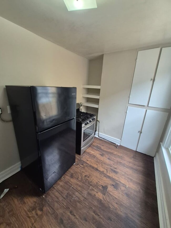Photo - 215 Elm St Unit 215 Elm Street 3
