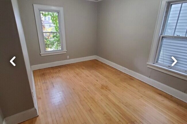 Photo - 3449 N Oakland Ave