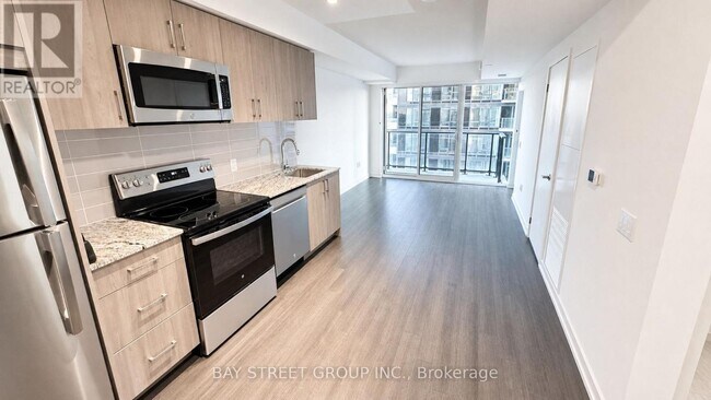 Photo - 4010 Eglinton Ave W Unité 1016