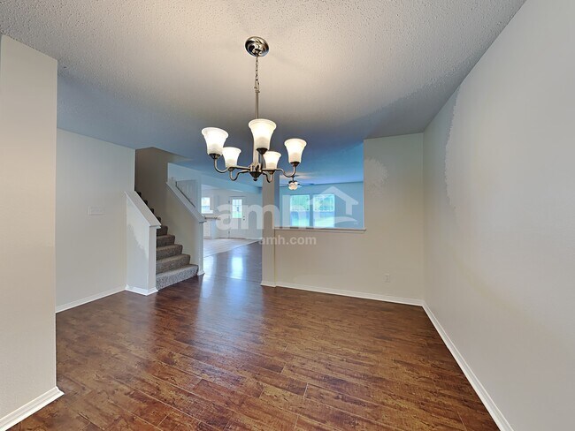 Photo - 10275 Holly Berry Cir