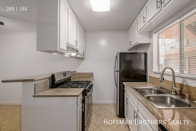 4000 Sequoia St Unit 6