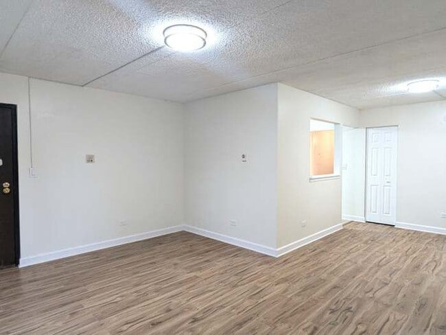 Photo - 224 Klein Creek Ct Unidad D