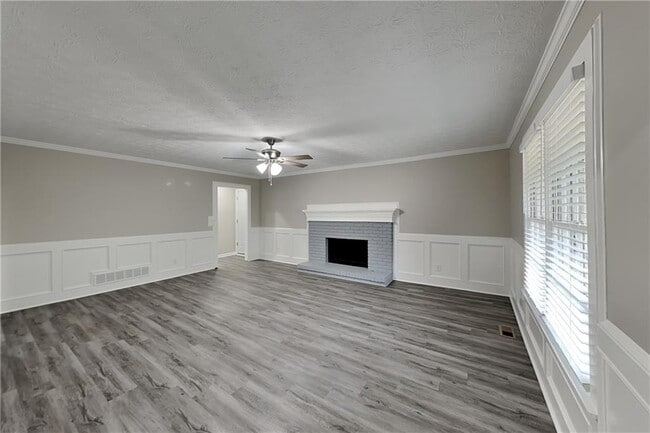 Photo - 3740 Laurel Brook Way