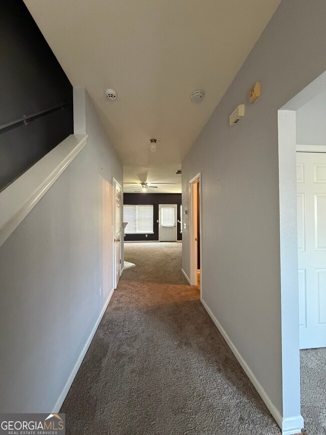 Photo - 2807 Snapfinger Manor