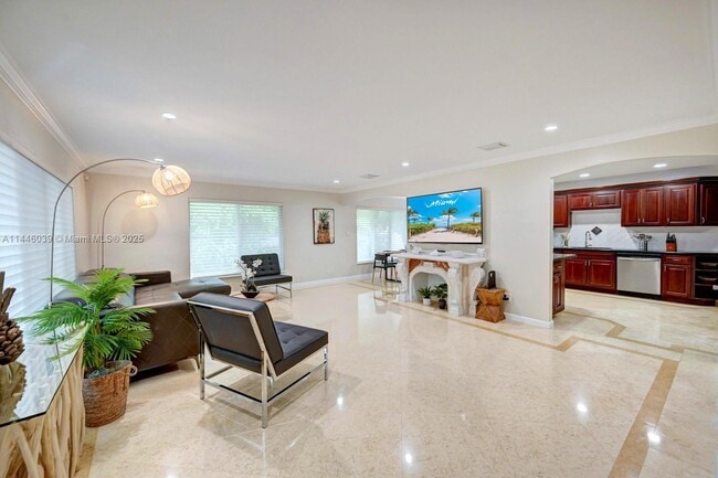 Photo - 1016 Harrison St