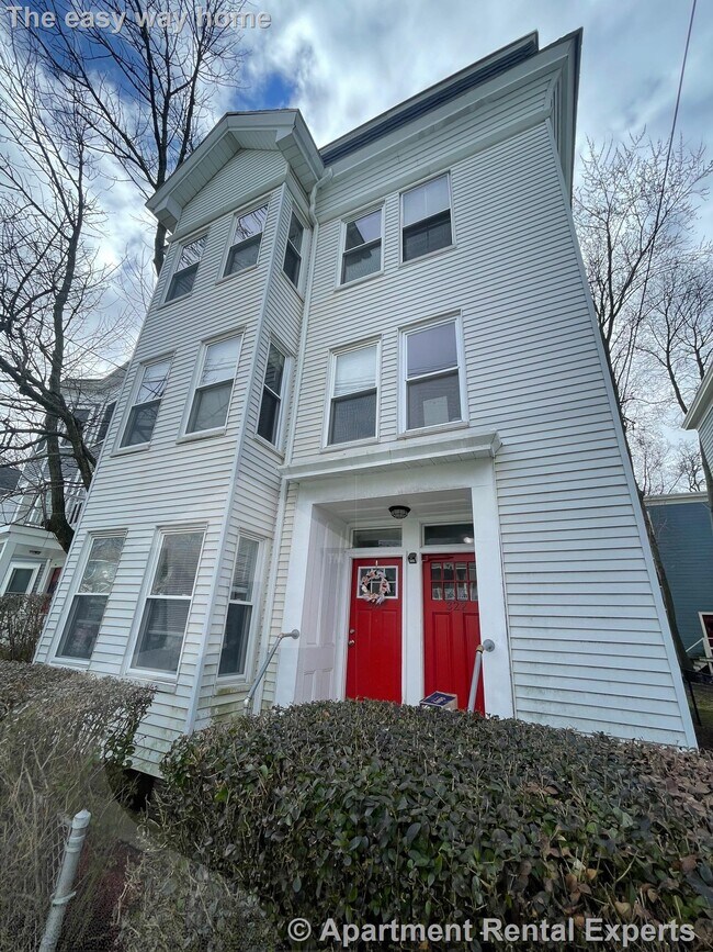 Photo - 322 Beacon St Apartments Unit 2