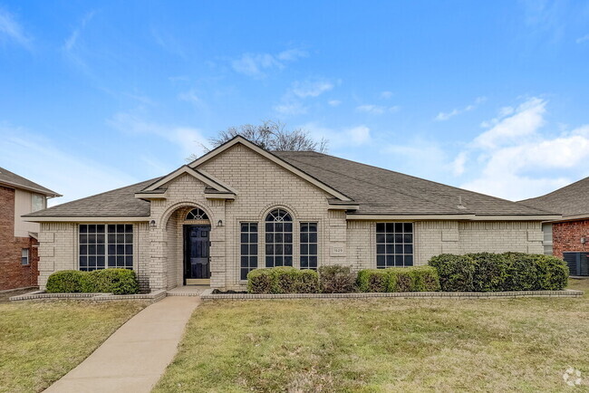 Building Photo - 1629 Laurel Springs Ct Rental