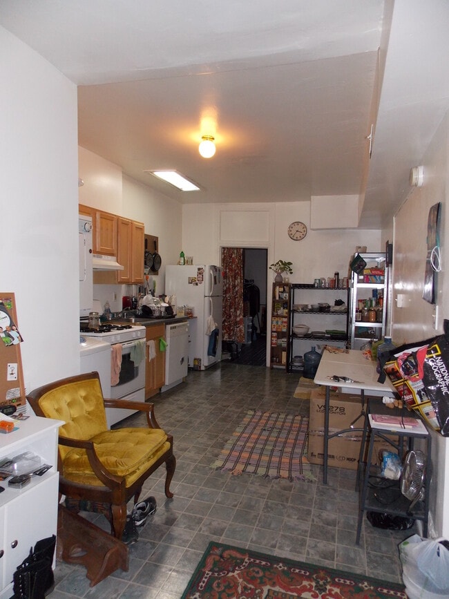 Photo - 2109 St Paul St Unit 3