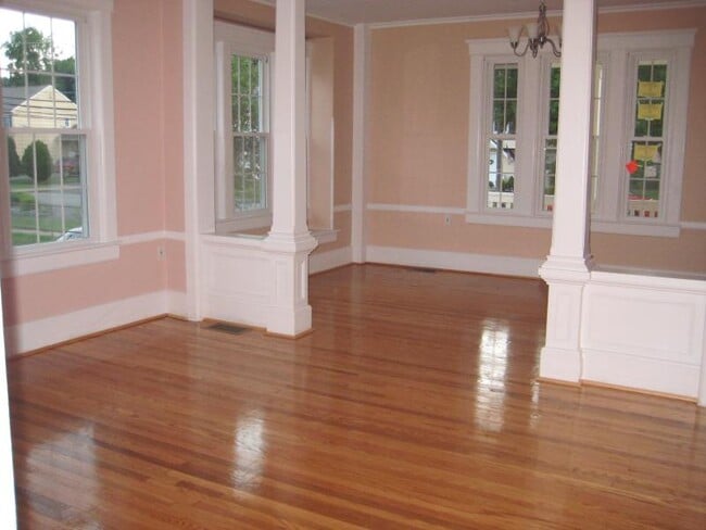 Photo - 54 Baker Ave