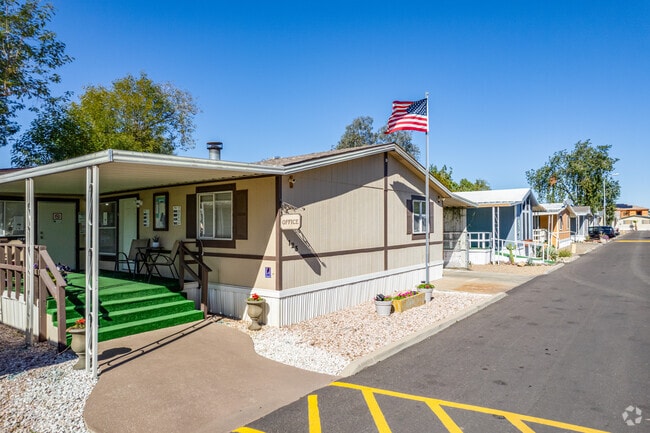 Photo - Paradise Groves Manufactured Home Community