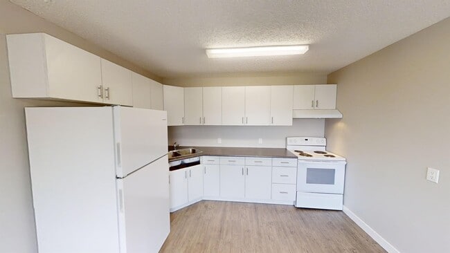 Photo - 9926-9105 105 Ave Unit 302