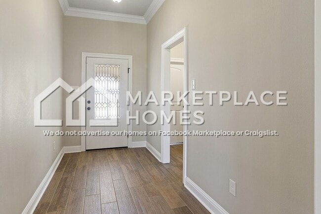 Photo - 462 Lake Breeze Dr