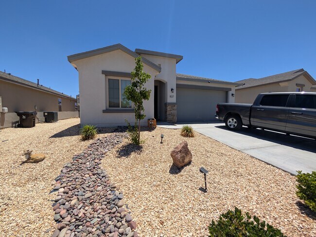 Photo - 837 Via Glorieta House