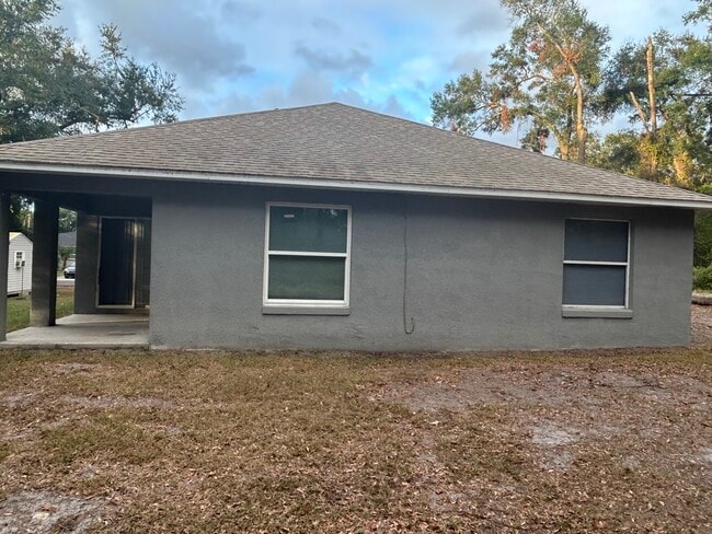 Photo - 700 Wilson St