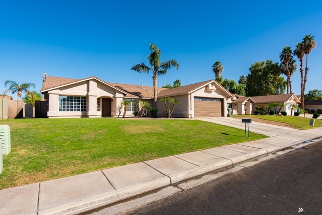 Photo - 3484 W 14th St