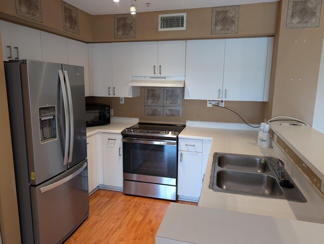 Building Photo - 7824 Sonoma Springs Cir Unit 306 Rental