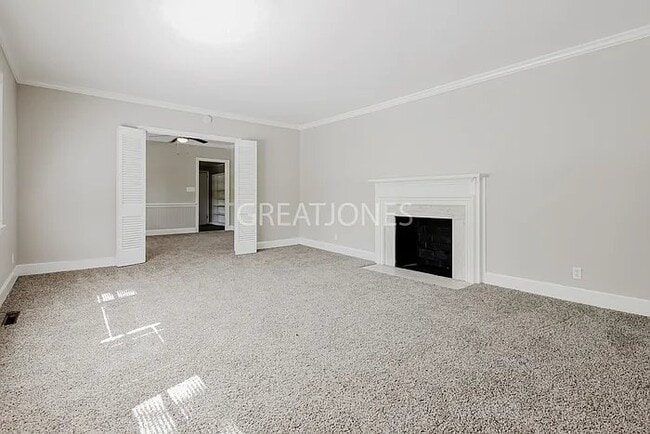 Photo - 717 Ridgecrest Rd