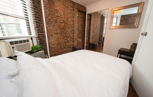 Photo - 173 Elizabeth St