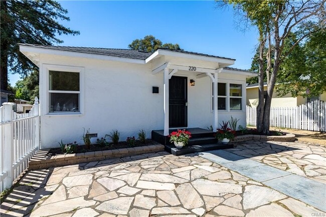 Building Photo - 220 16th St Rental