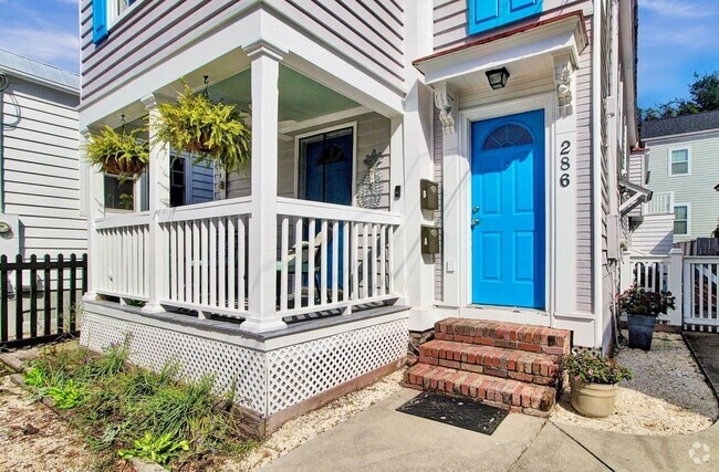 Building Photo - 286 Ashley Ave Rental