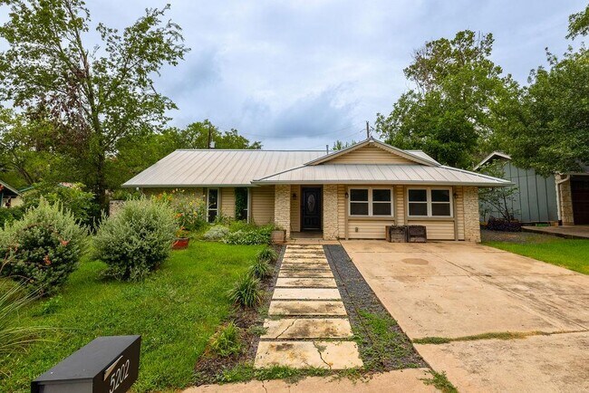 Photo - 5202 Greenheart Dr