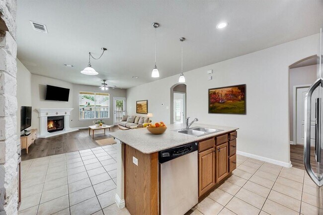 Photo - 203 Arrowhead Trail