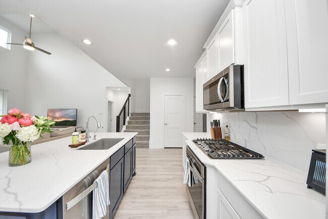 Photo - 1548 Dawn Hbr Dr